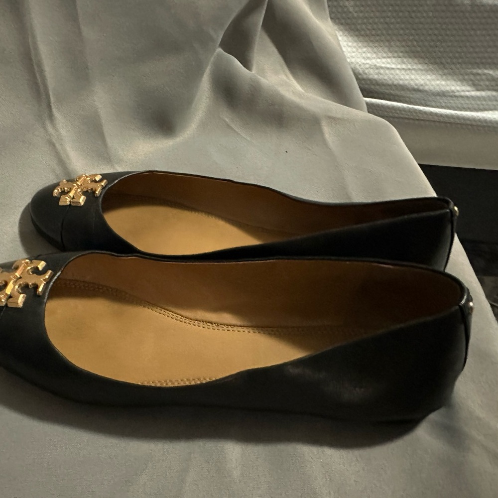 Tory Burch Black Leather Flats with Gold Accents - Picture 3 of 5